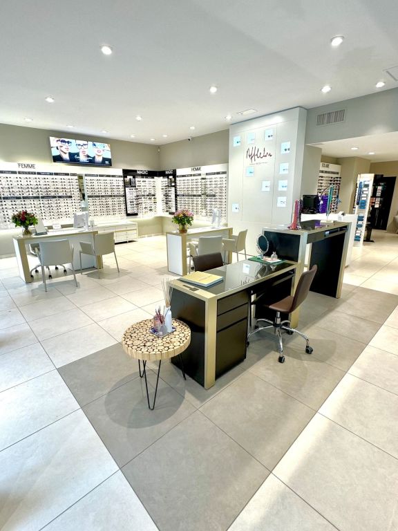 Magasin Opticien 35 rue Paul Chenavard 69001 LYON intérieur