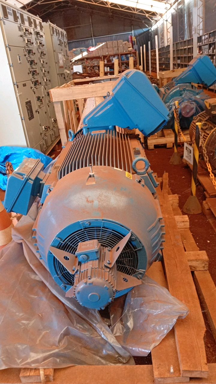 WEG W51HD 680CV Electric Motor