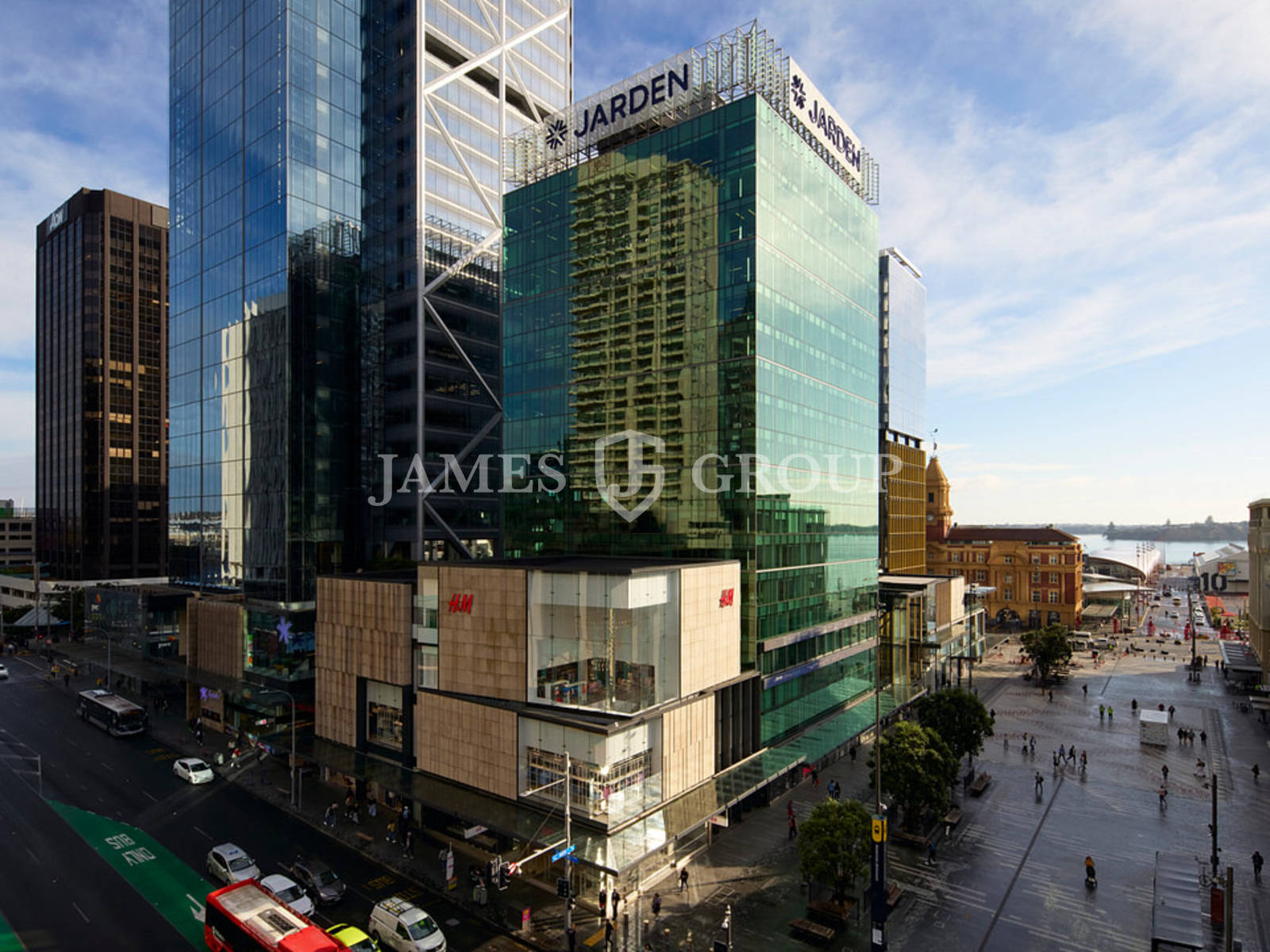 Sustainable, Light-filled Cbd Office