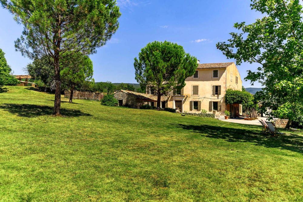 Photographs of Bastide du Baron villa in Provence - Image 32 of 50