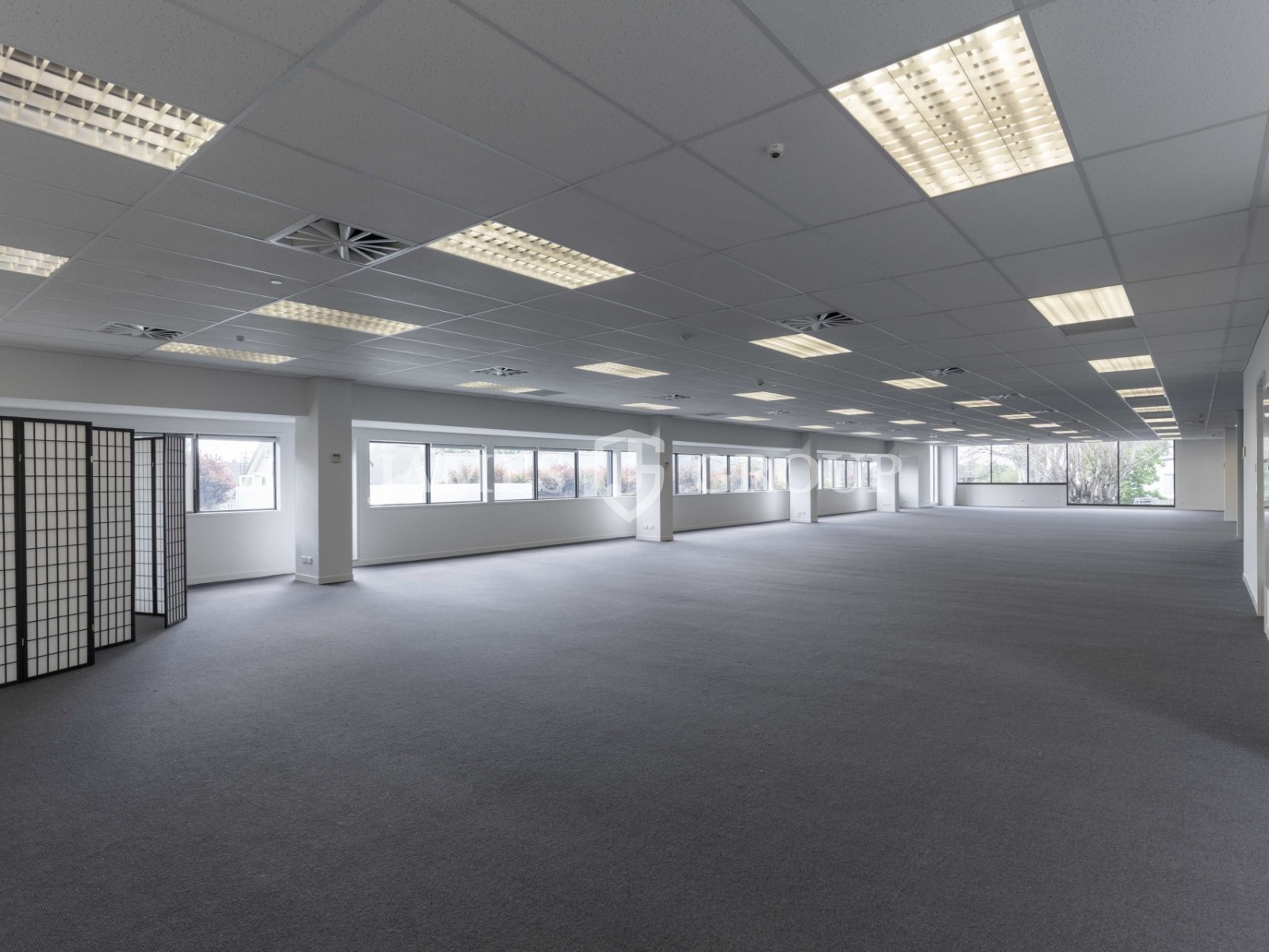Standalone Epsom Office Ample Car Parking