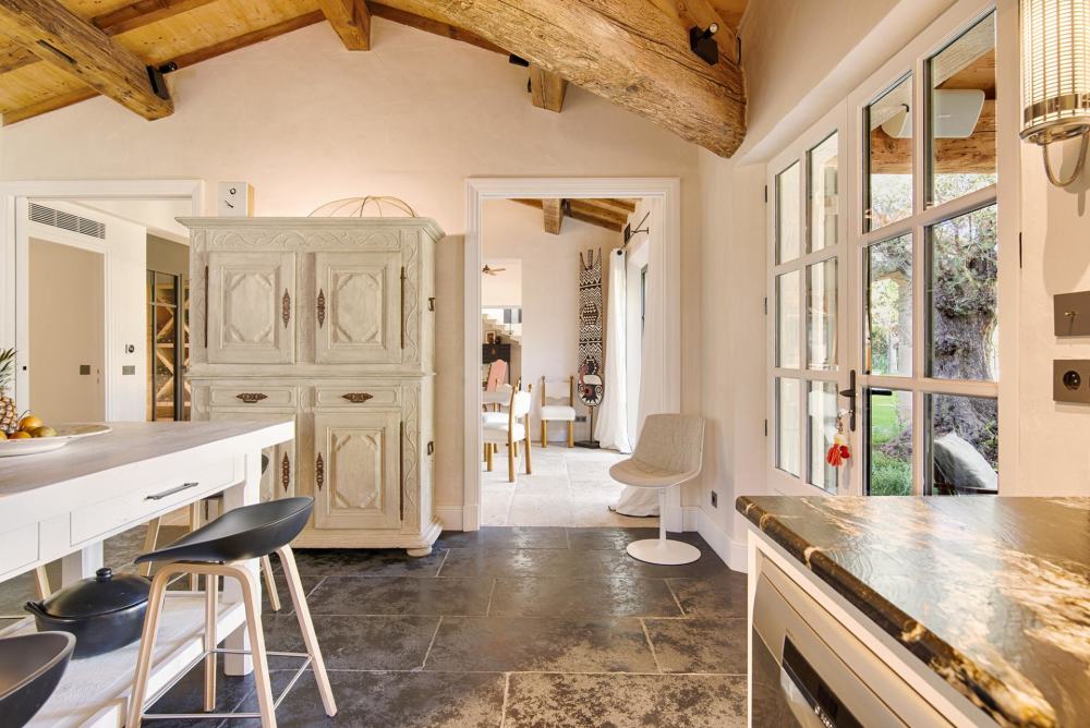 Photographs of Mas Romance villa in Provence - Image 11 of 39