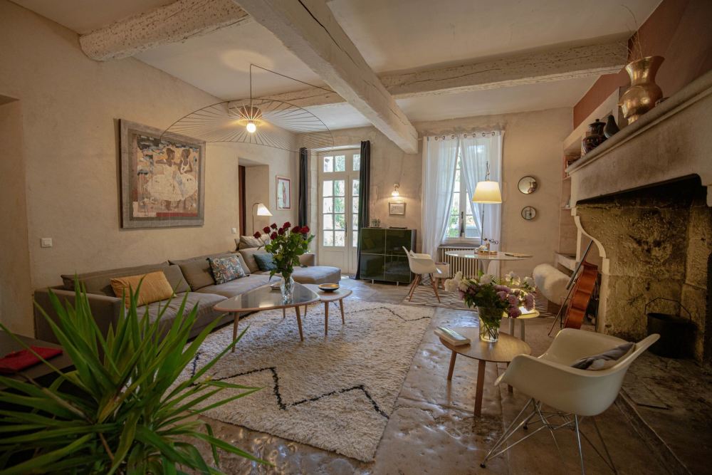 Photographs of Mas de Gavon villa in Provence - Image 7 of 32