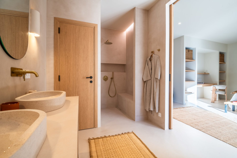 Photographs of Mas Cristal villa in Provence - Image 15 of 44