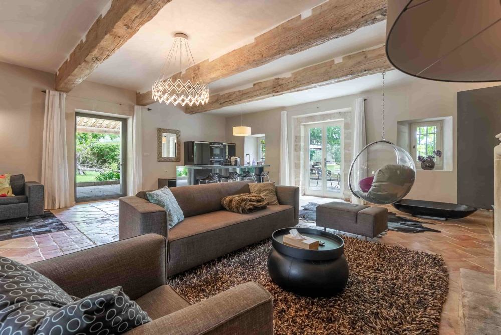 Photographs of Le Mas des Lavandins villa in Provence - Image 18 of 53