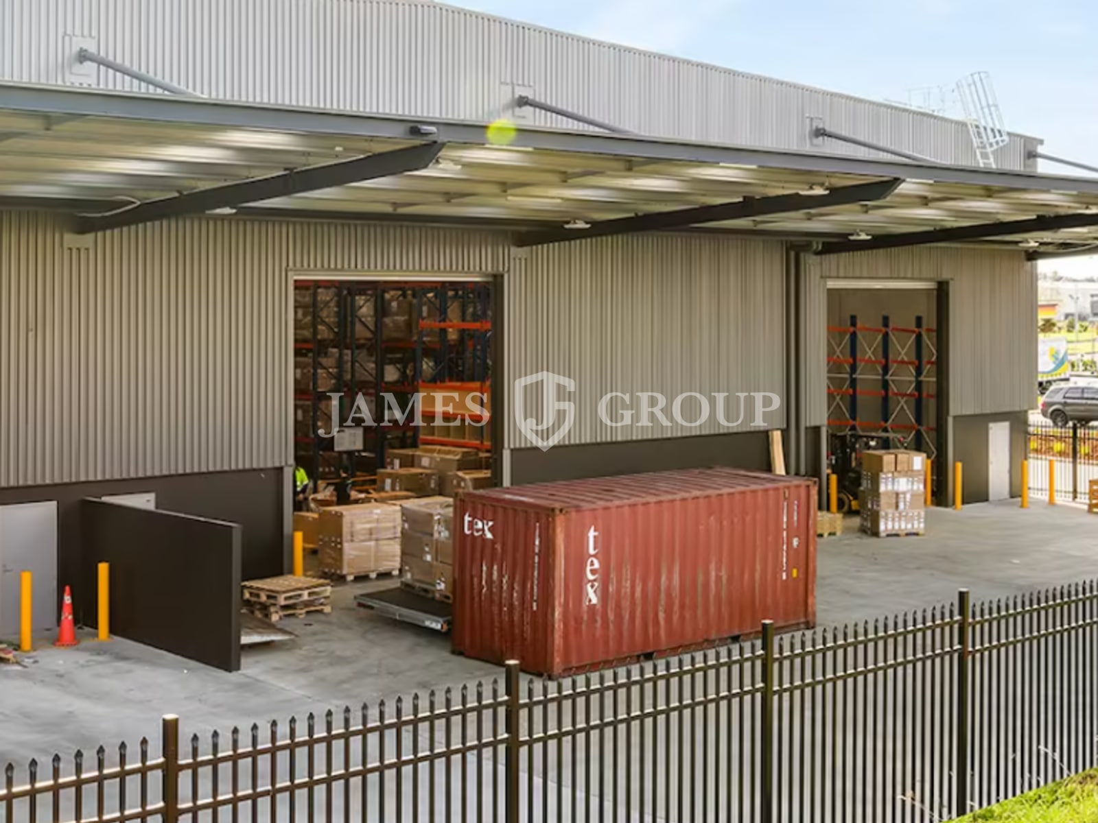 High-profile A-grade Warehouse | + 22 Carparks