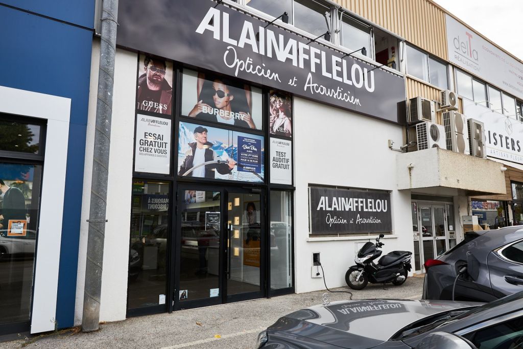 Magasin Opticien 72 avenue Francis Tonner 06150 CANNES