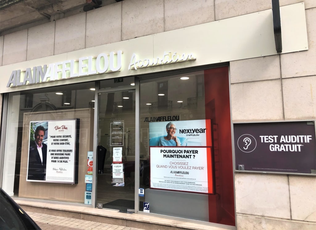 Magasin audioprothesiste 57 rue d'Orléans 49400 SAUMUR extérieur