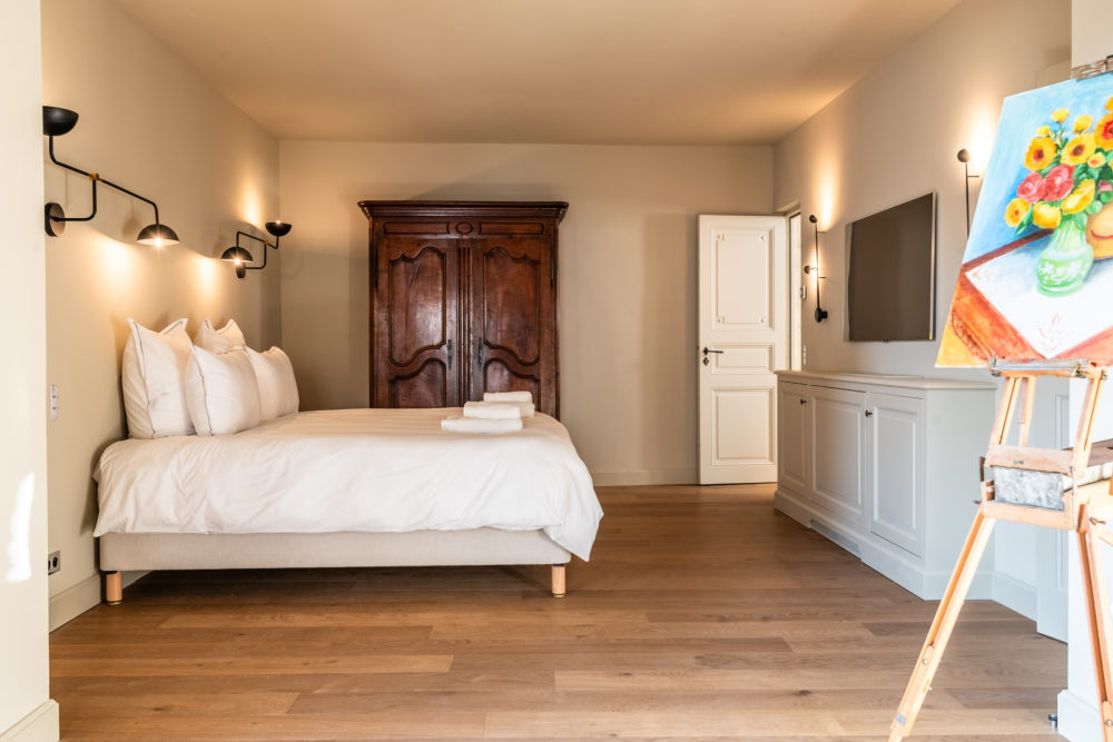 Photographs of La Maison des Muses villa in Provence - Image 33 of 39