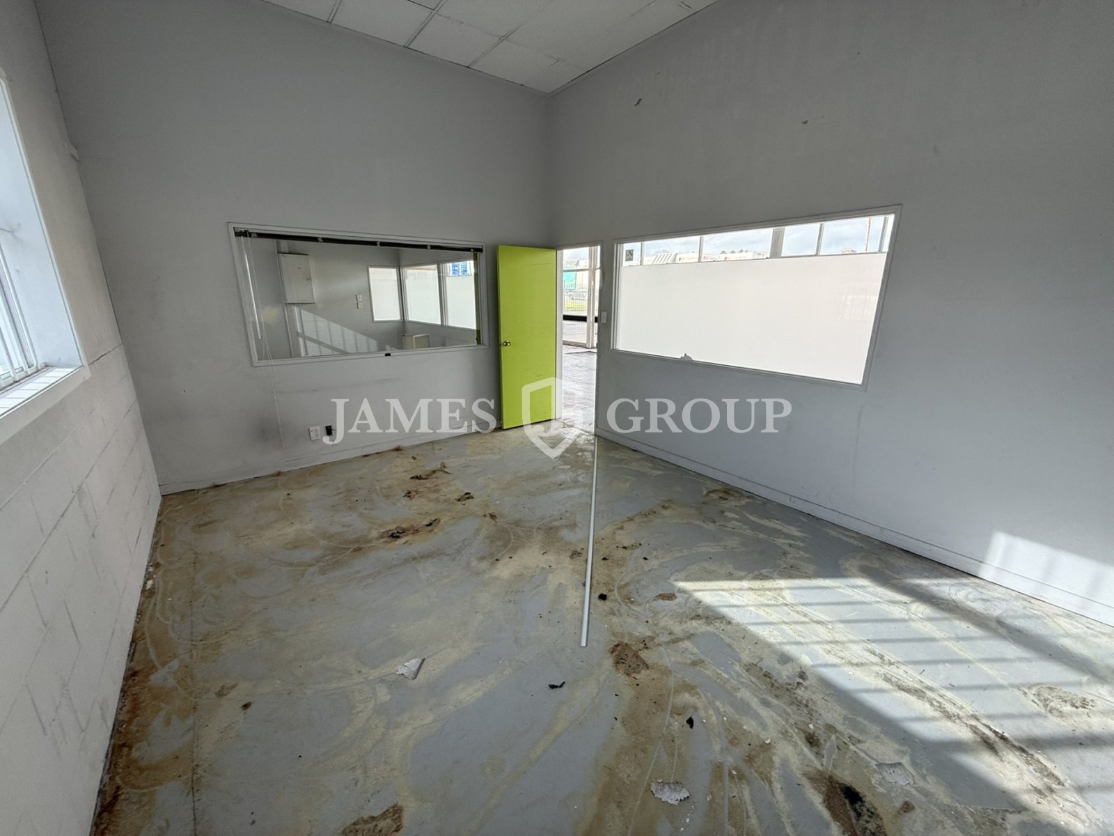 High Profile Secure Yard + Retail Area