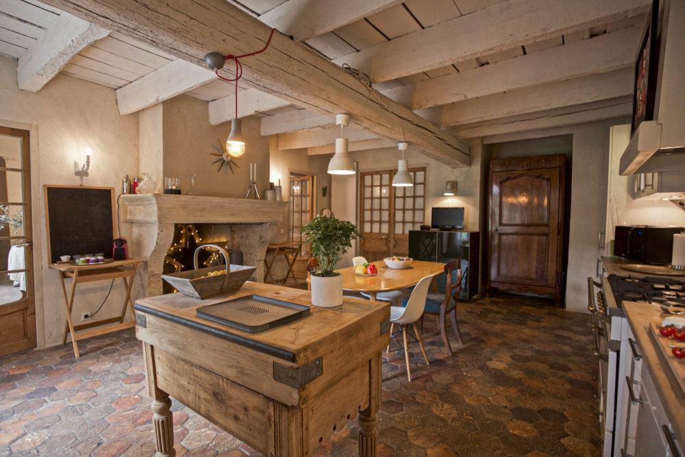 Photographs of Mas de Gavon villa in Provence - Image 9 of 32
