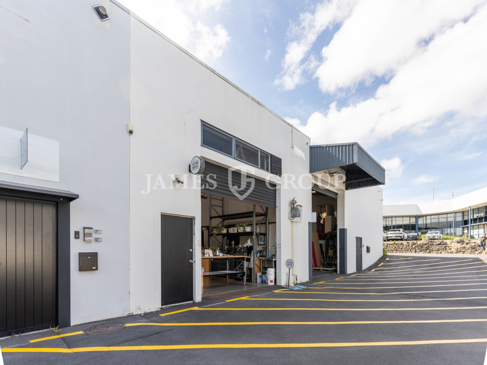 Rare Mount Eden Industrial Unit For Lease