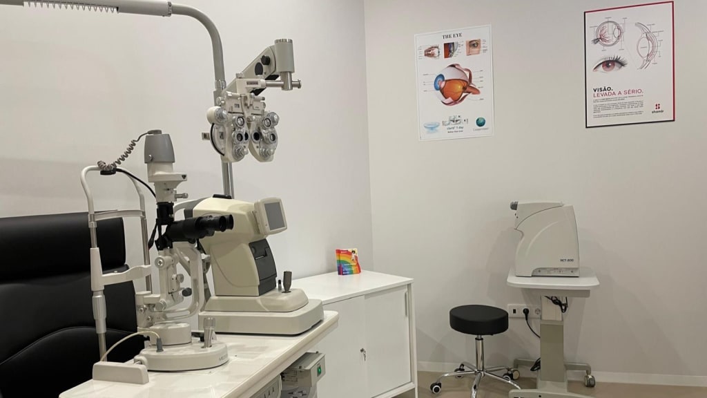 Loja Optometrista Rua Formosa, 401 4000-249 PORTO indoor