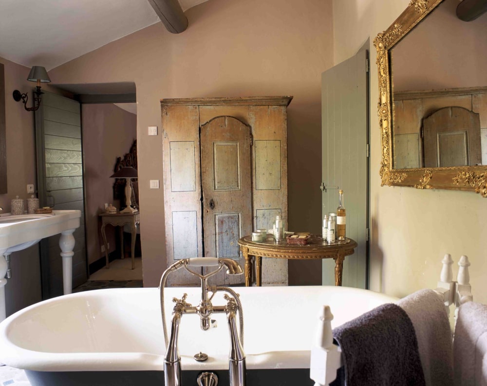 Photographs of Mas d’Argent villa in Provence - Image 19 of 35