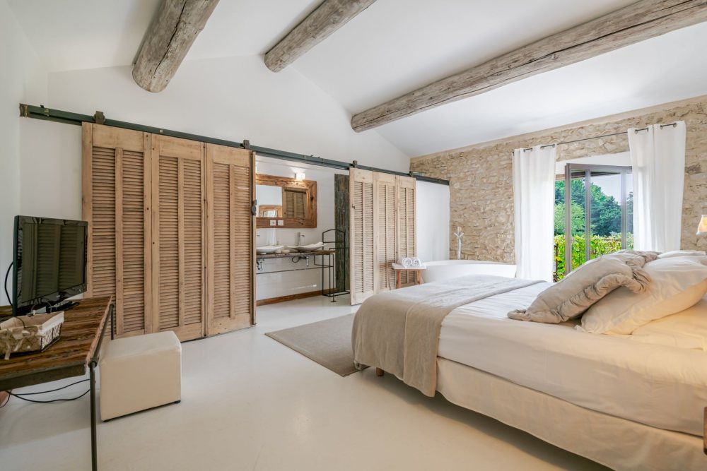 Photographs of Mas de Velorgues villa in Provence - Image 26 of 58