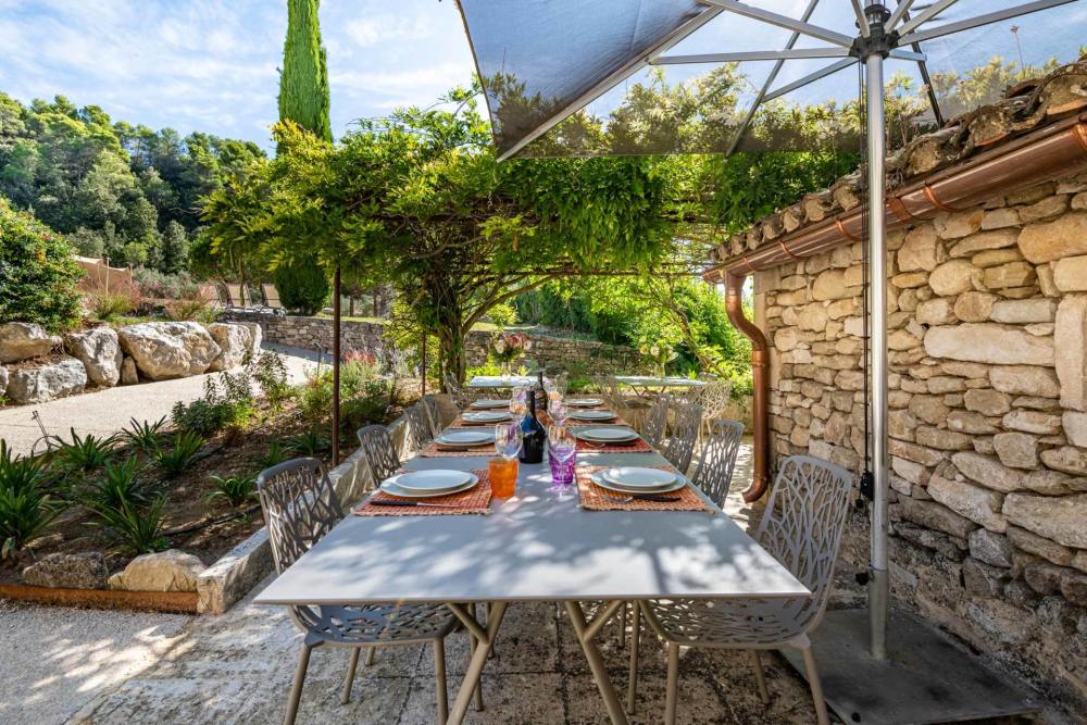Photographs of Mas de la Salamandre villa in Provence - Image 31 of 57