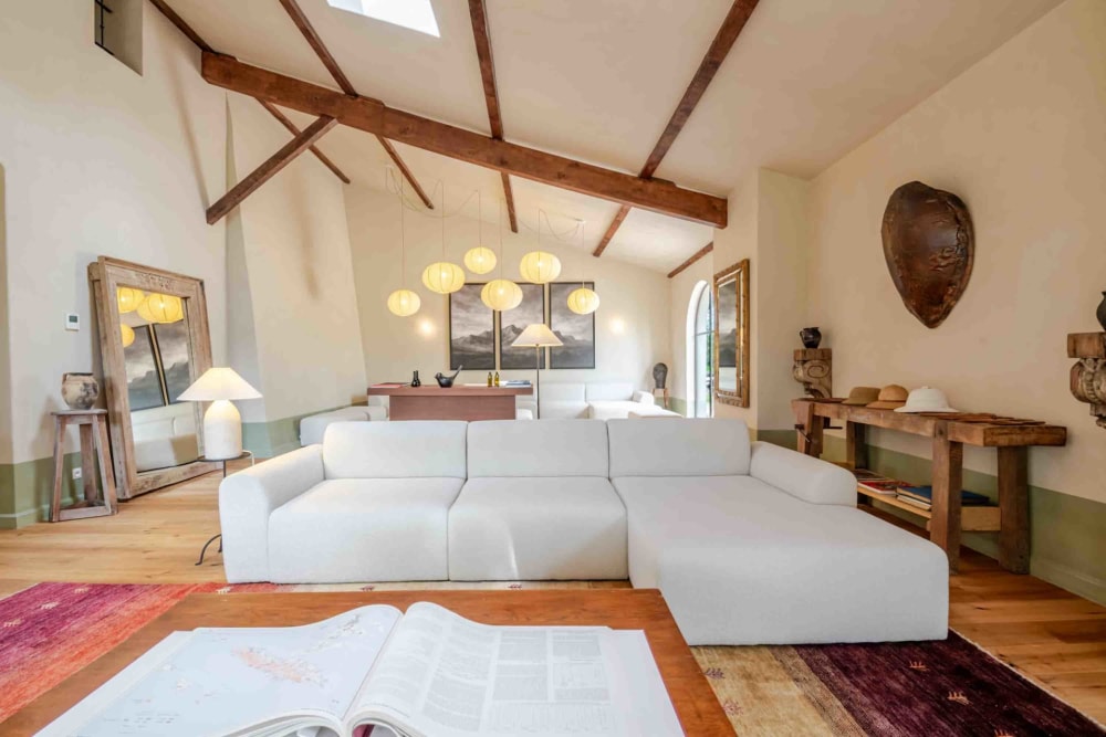 Photographs of New! Mas des Lumières villa in Provence - Image 15 of 40