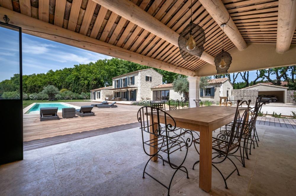 Photographs of Mas des Alizées villa in Provence - Image 10 of 33