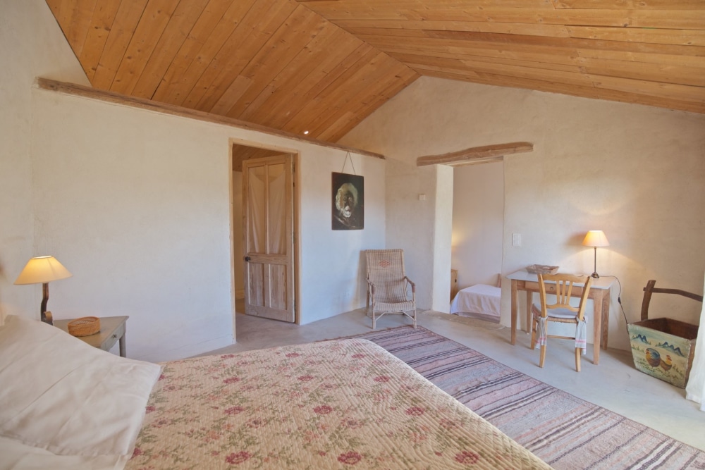 Photographs of Mas de la Galifette villa in Provence - Image 18 of 37
