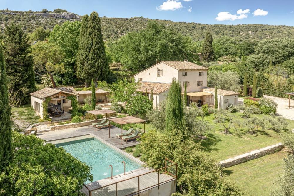 Photographs of New! Le Mas des Merveilles villa in Provence - Image 1 of 45
