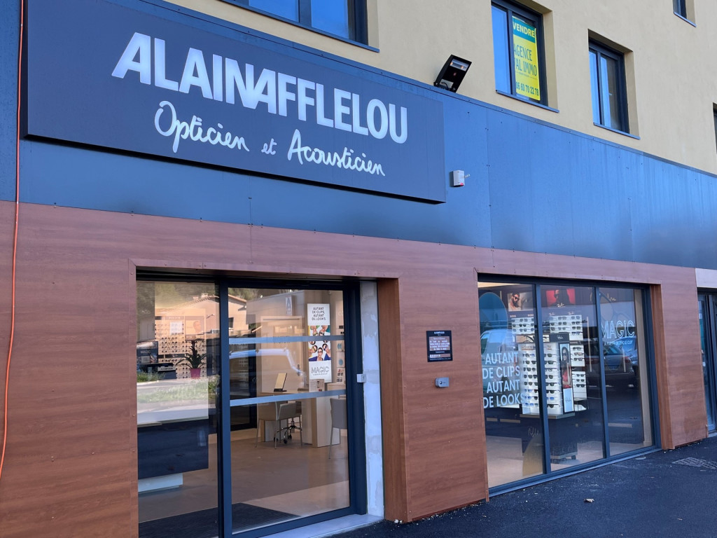 Magasin audioprothesiste 179 avenue Gabriel Péri 83470 SAINT-MAXIMIN-LA-SAINTE-BAUME extérieur
