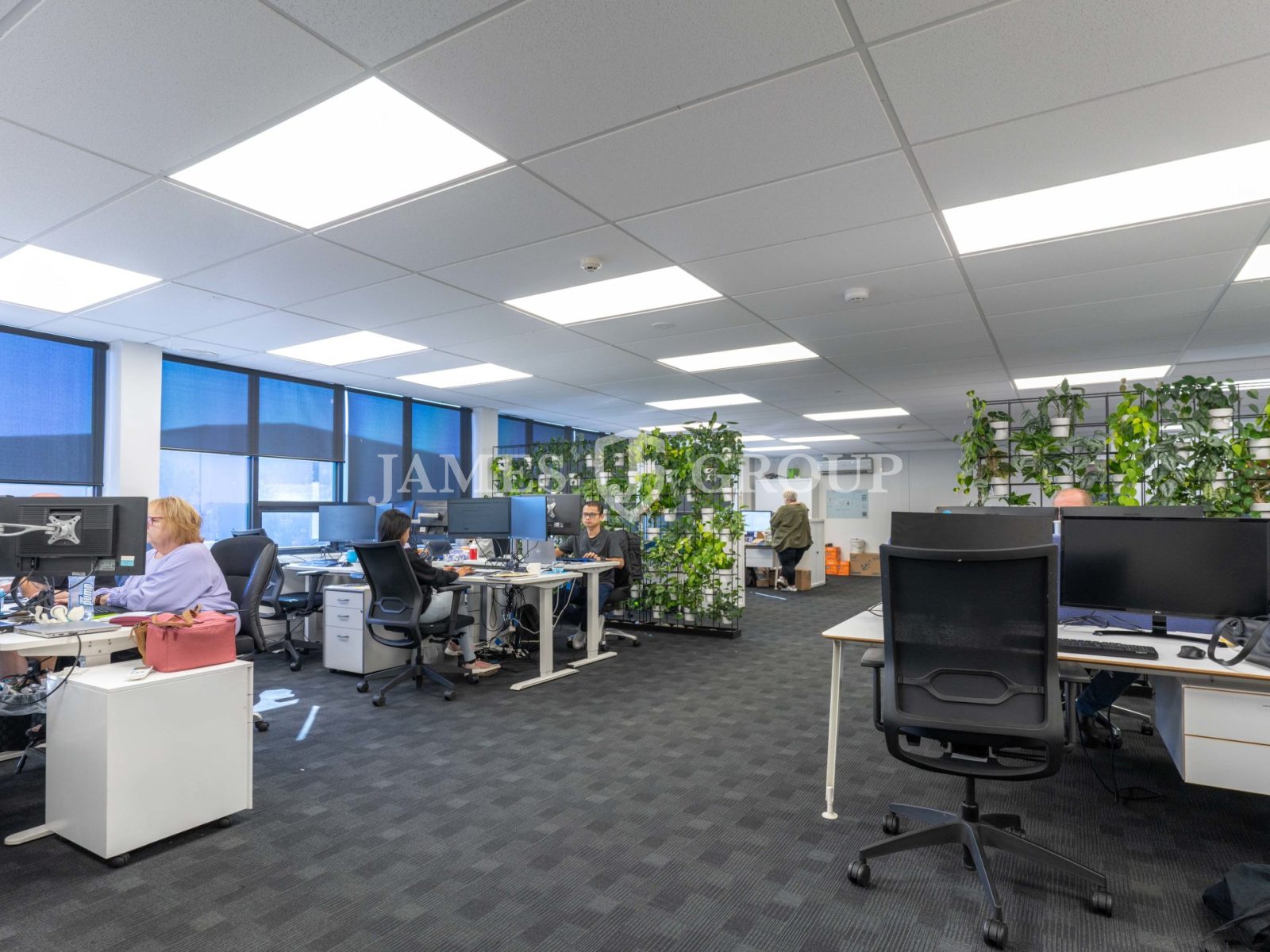 Industrial Hq | 1,147sqm Warehouse – 574sqm Office
