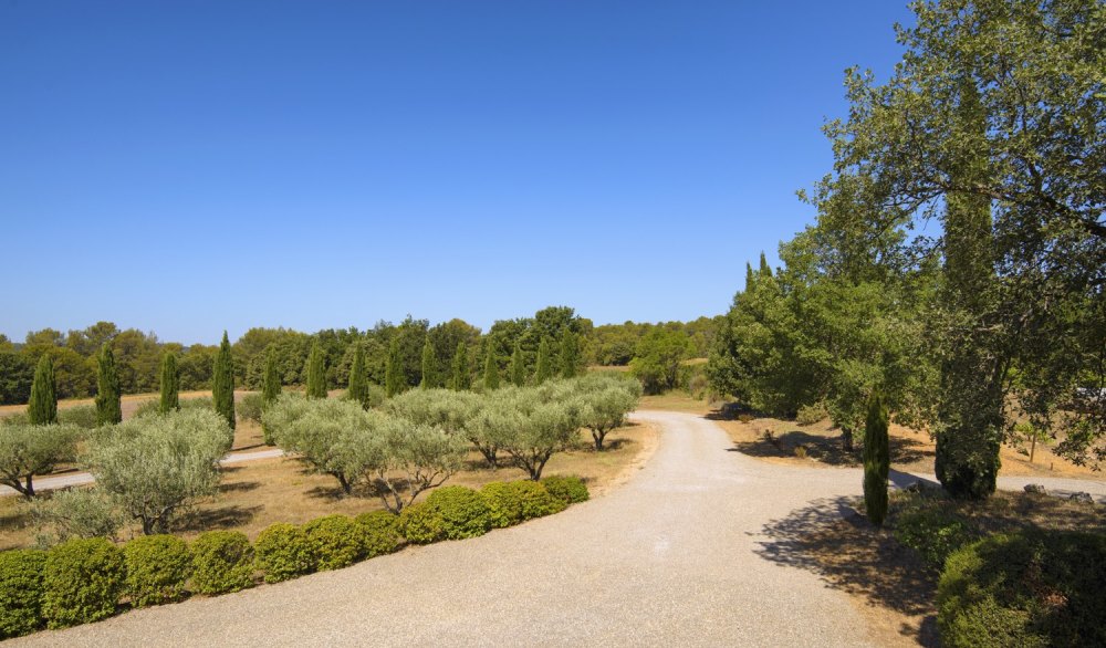 Photographs of Mas de Manebit villa in Provence - Image 28 of 30