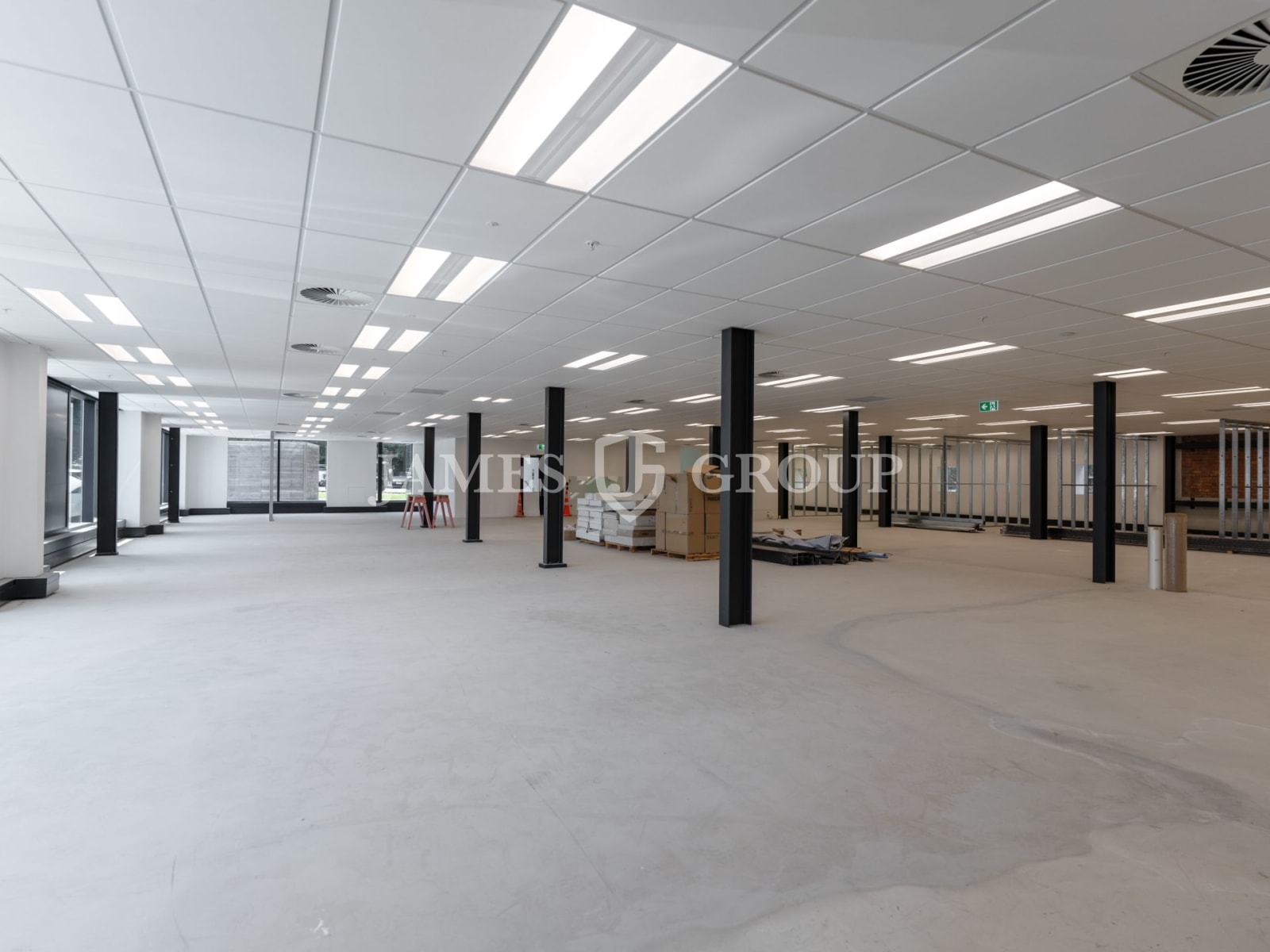 High Profile Character Office + Great Incentives