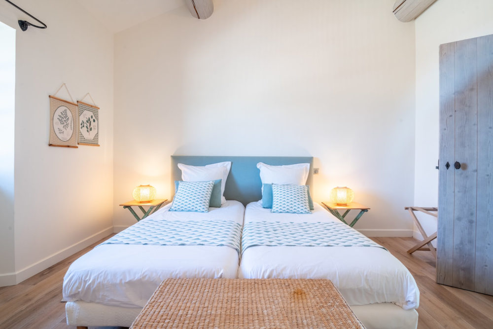 Photographs of Mas du Menuisier villa in Provence - Image 32 of 45