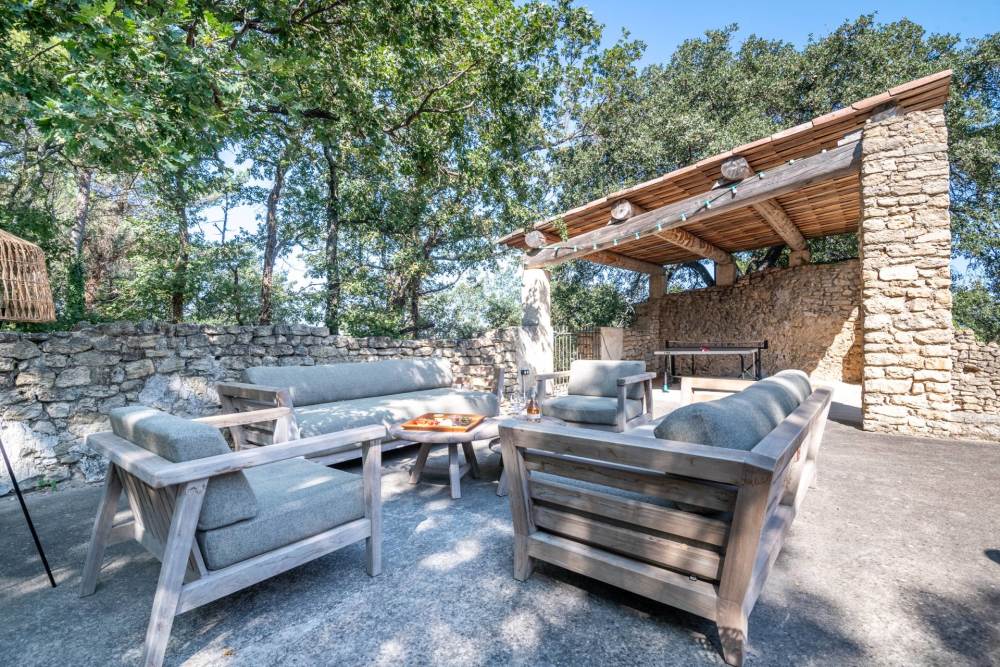 Photographs of Mas les Gardiols villa in Provence - Image 40 of 43