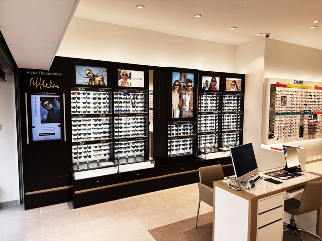 Magasin Opticien 47 Rue Berthie Albrecht 95210 SAINT-GRATIEN intérieur