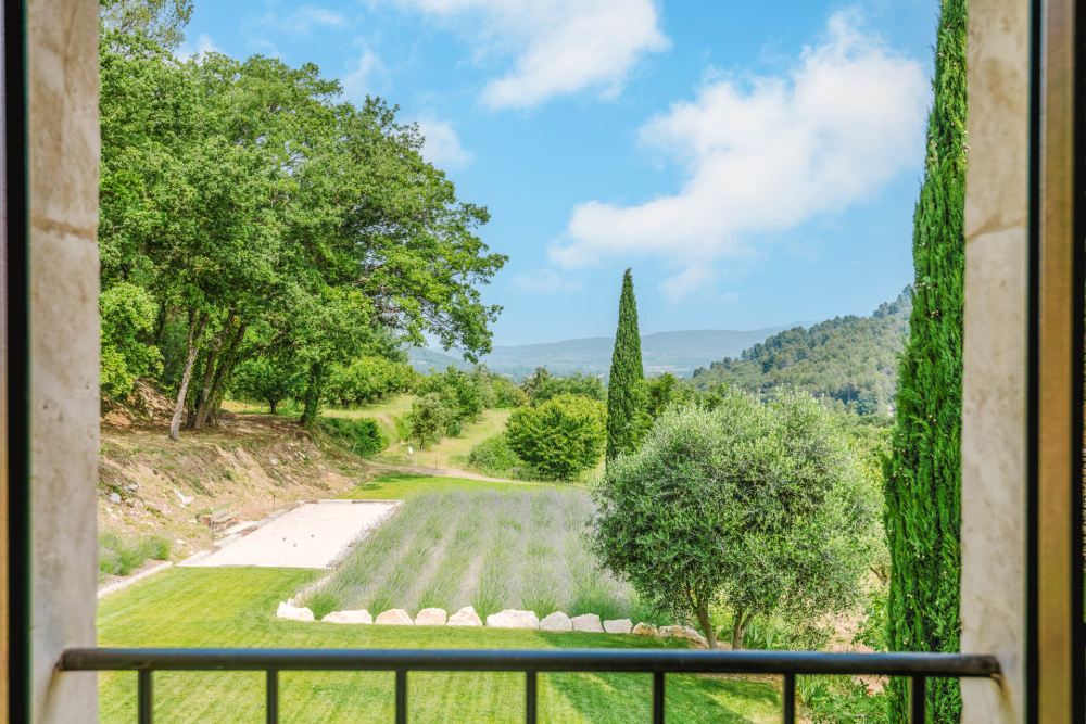 Photographs of Mas des Secrets villa in Provence - Image 19 of 47