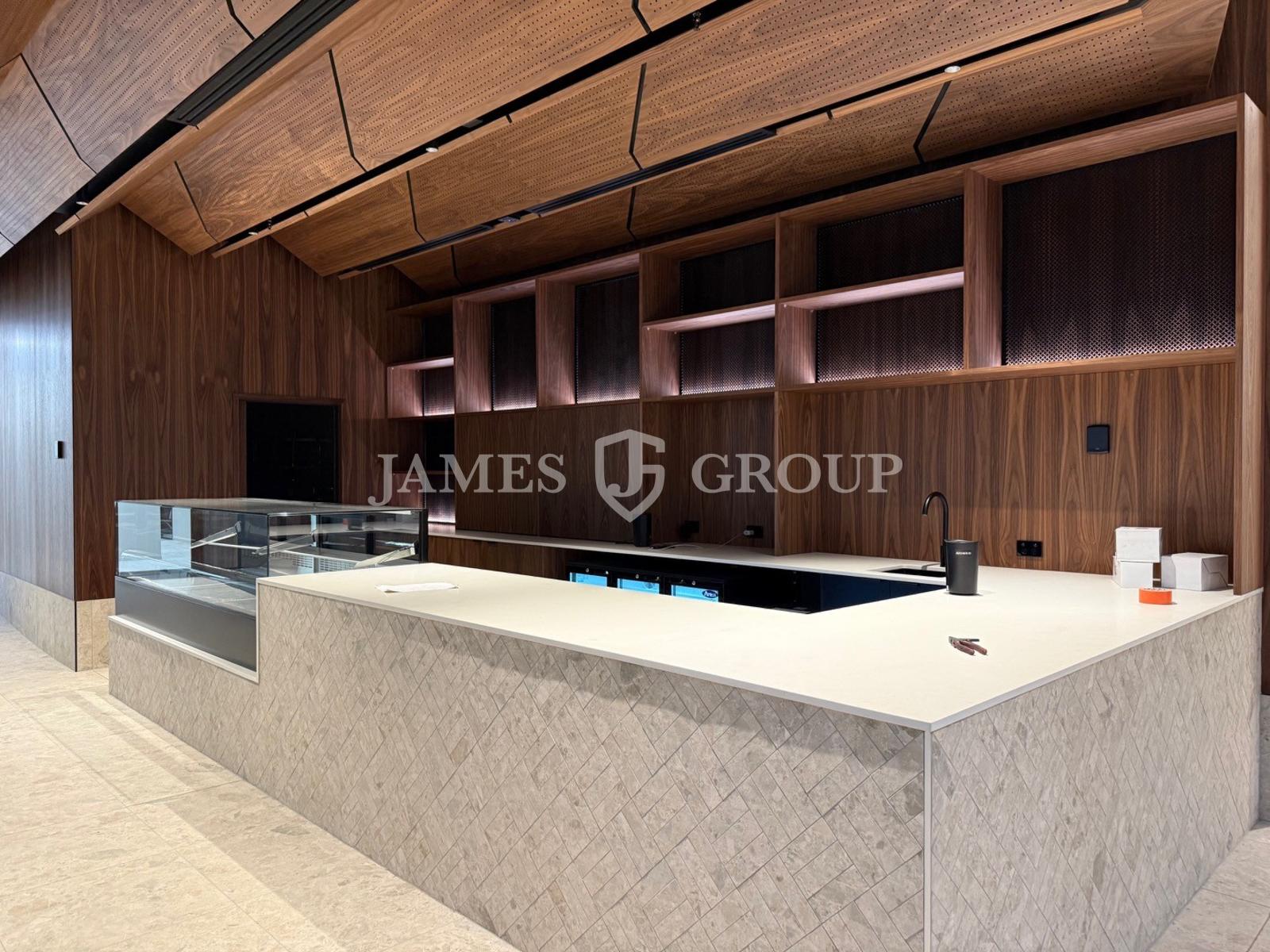 Large 1,680m² Office Floor With Signage Rights