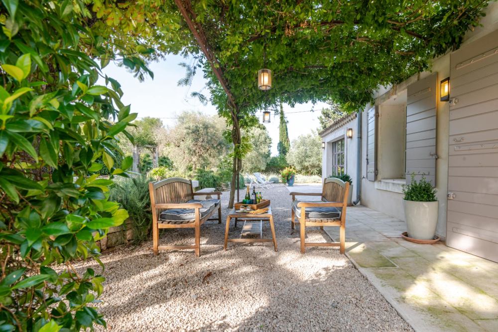 Photographs of Mas des Lilas villa in Provence - Image 34 of 36