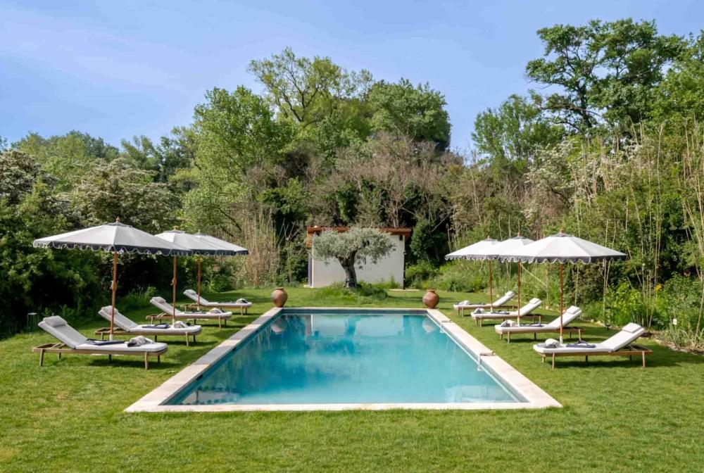 Photographs of New! Mas des Lumières villa in Provence - Image 3 of 40
