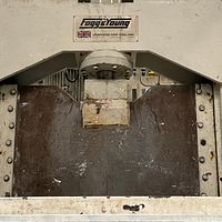 Hydraulic Cutting Press-Foggs Young - Image 7