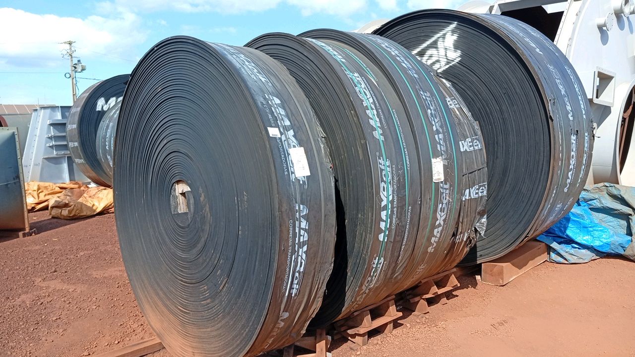 MAXBELT MB 220/2L Conveyor Belts for Mining