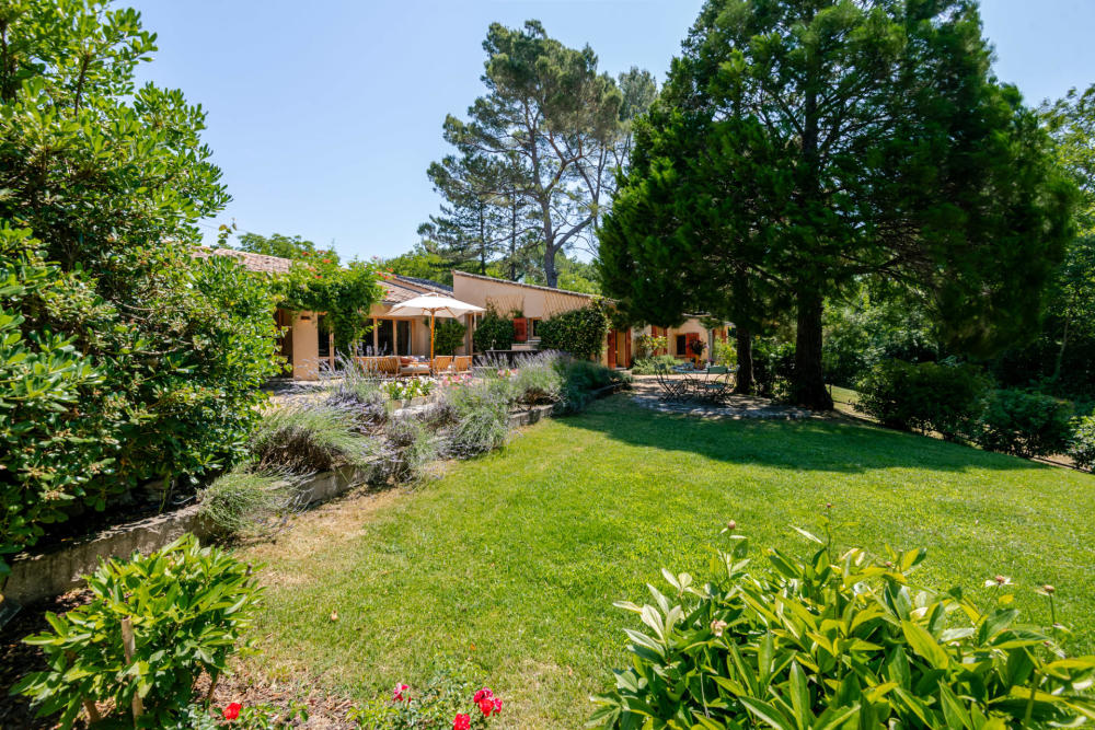 Photographs of Mas de la Plume villa in Provence - Image 34 of 39