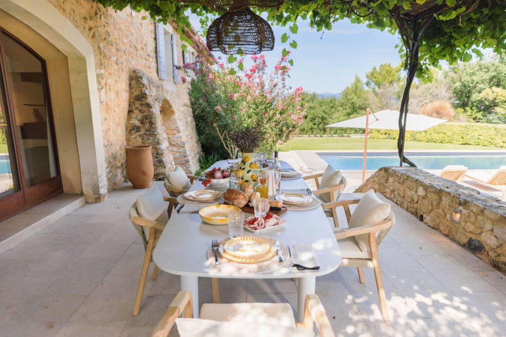 Photographs of New! Mas de la Lyre villa in Provence - Image 26 of 46