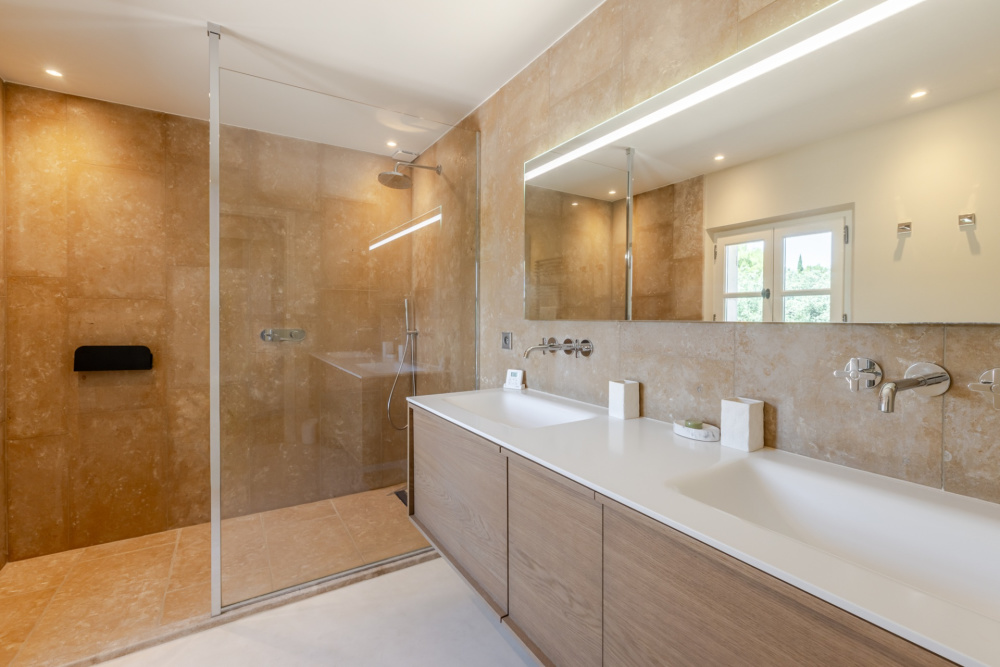 Photographs of New! Mas Solstice villa in Provence - Image 13 of 39