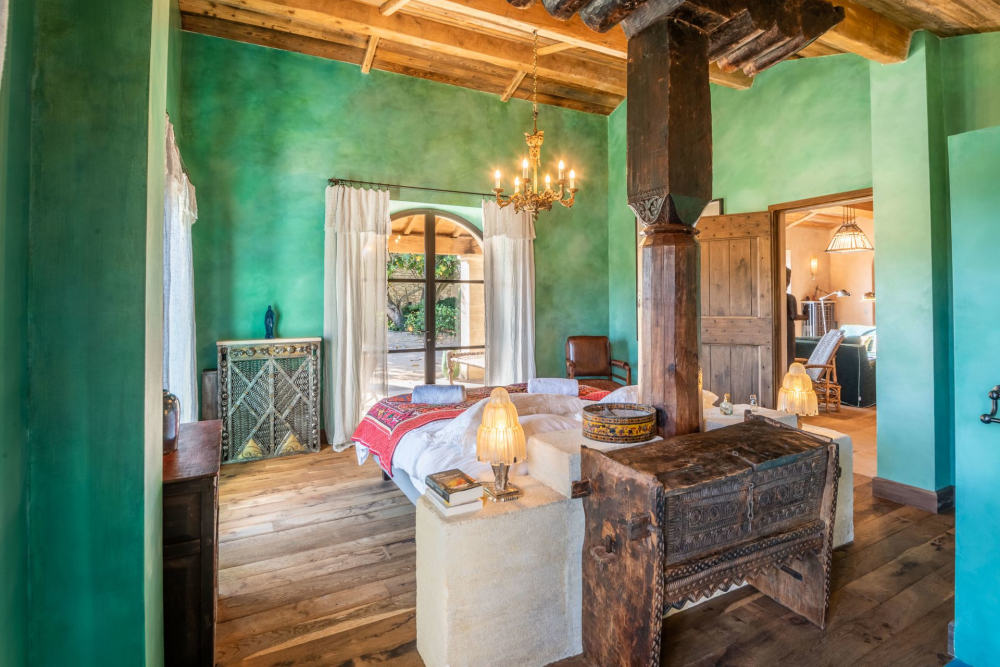 Photographs of Mas des Rêveries villa in Provence - Image 14 of 40