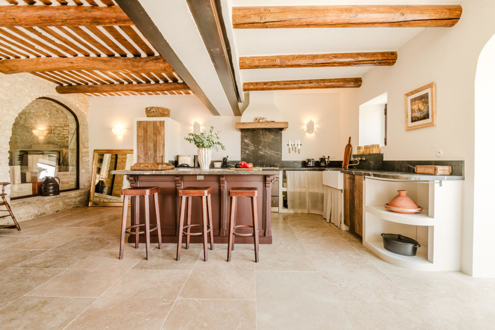 Photographs of Mas des Secrets villa in Provence - Image 10 of 47