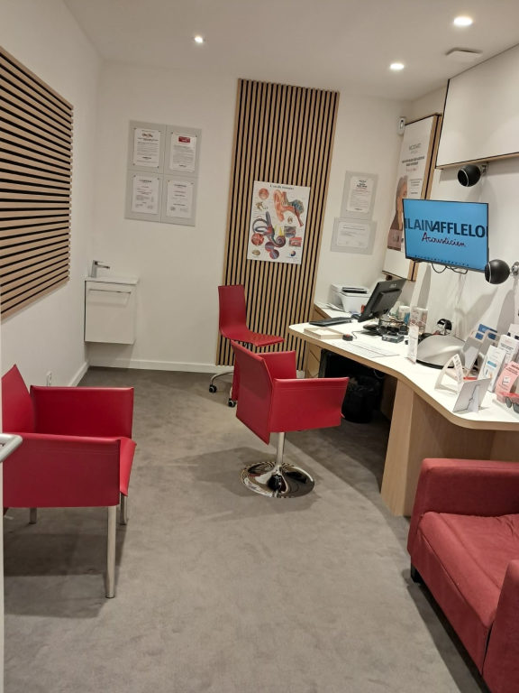 Magasin audioprothesiste 9 rue Alfred de Musset 42300 MABLY intérieur