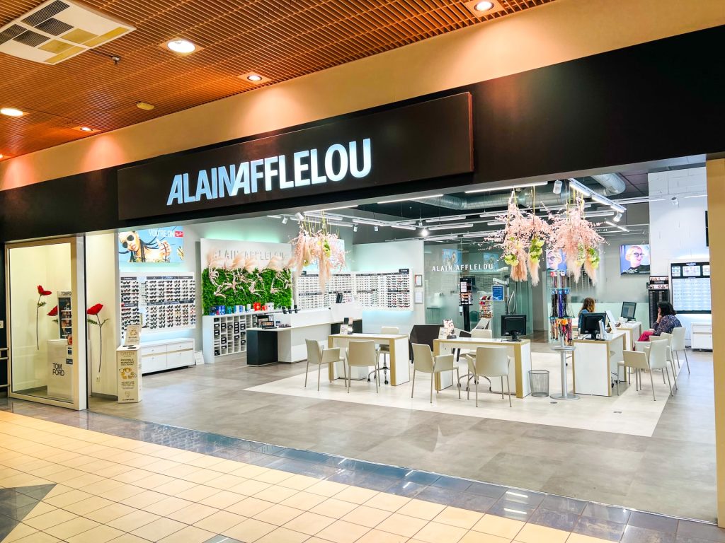 Magasin Opticien C.C. Leclerc 50300 AVRANCHES extérieur