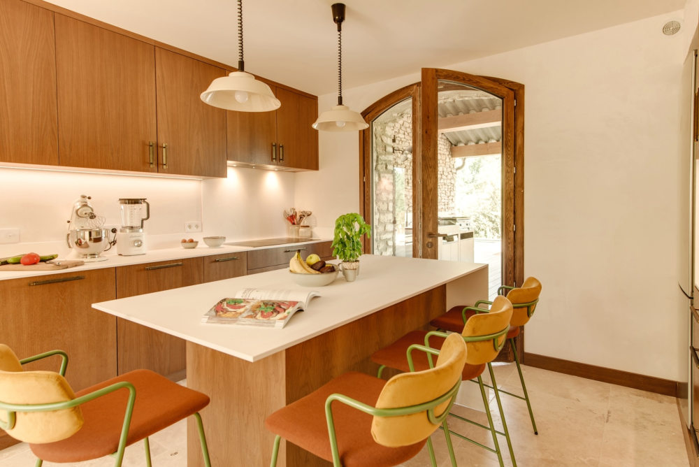 Photographs of New! Mas des Bruyeres villa in Provence - Image 8 of 37
