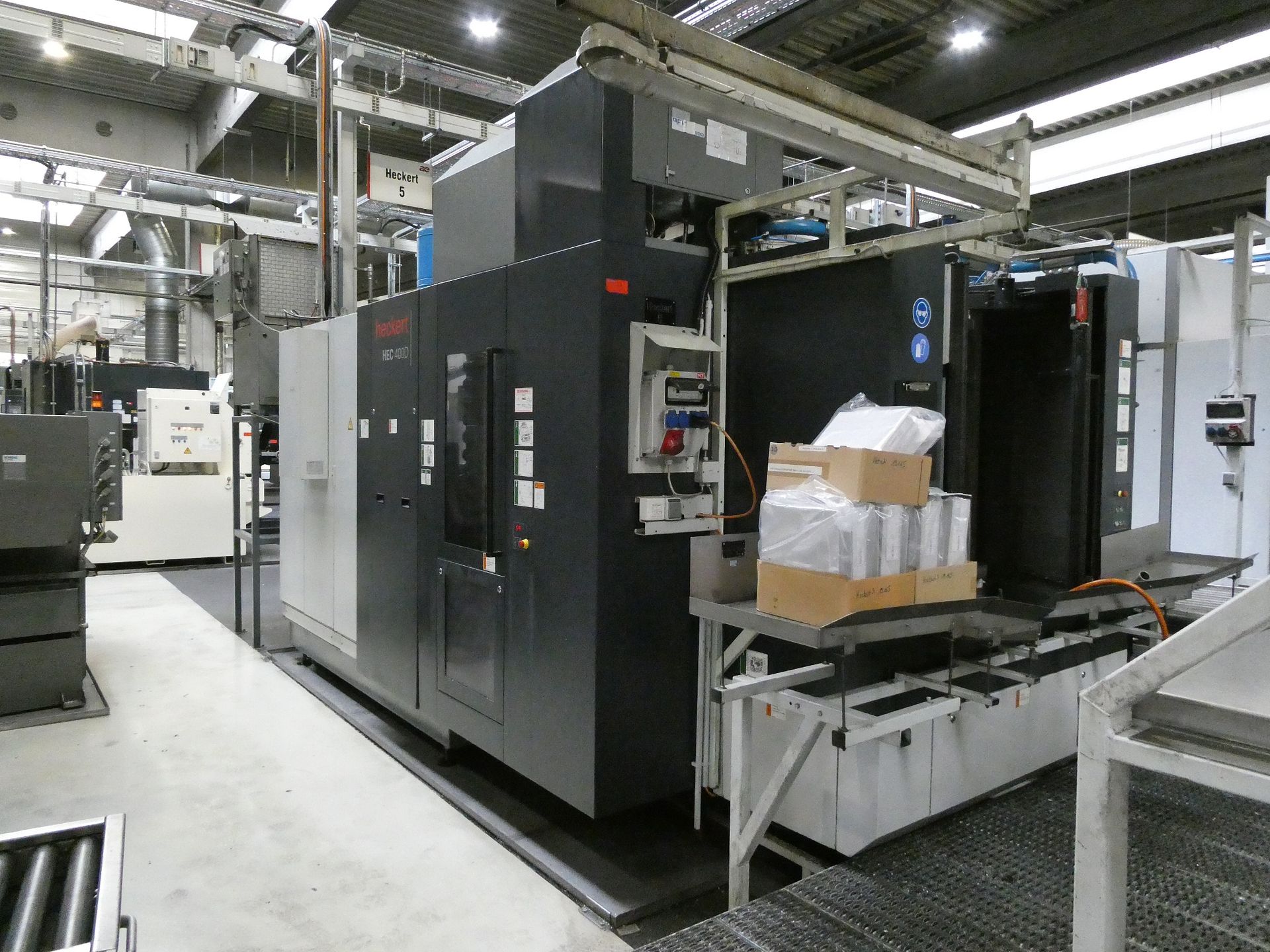 CNC machining center-StarragHeckert - Image 1