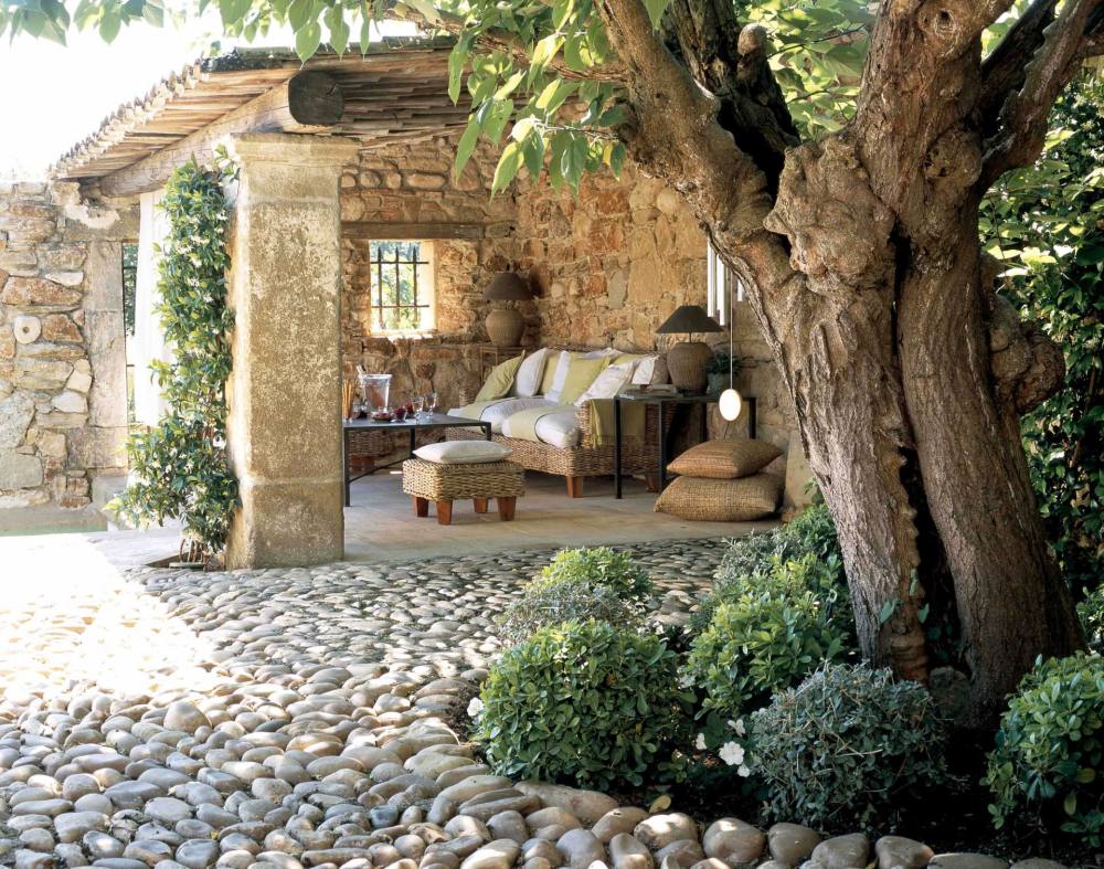 Photographs of Mas d’Argent villa in Provence - Image 15 of 35