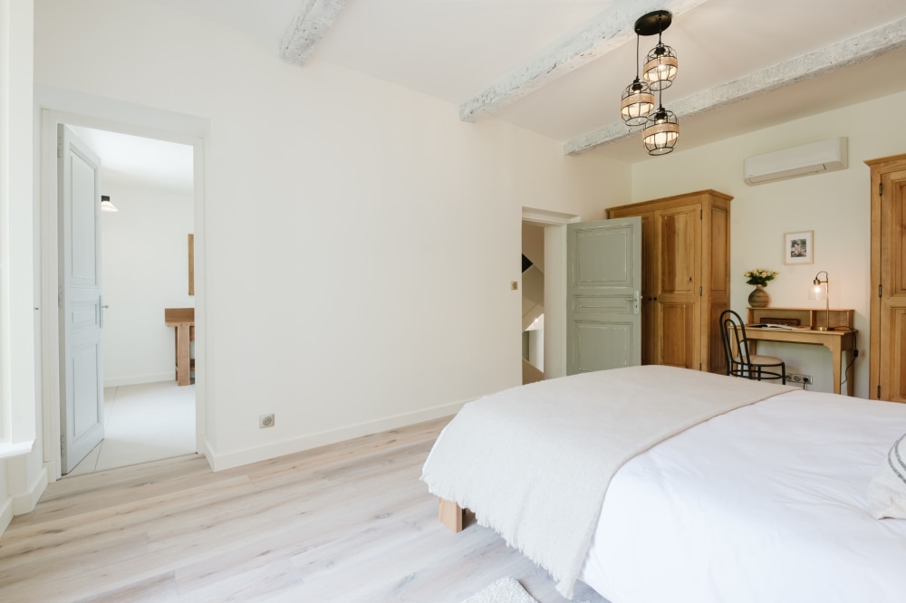 Photographs of Mas de l’Ebéniste villa in Provence - Image 41 of 49