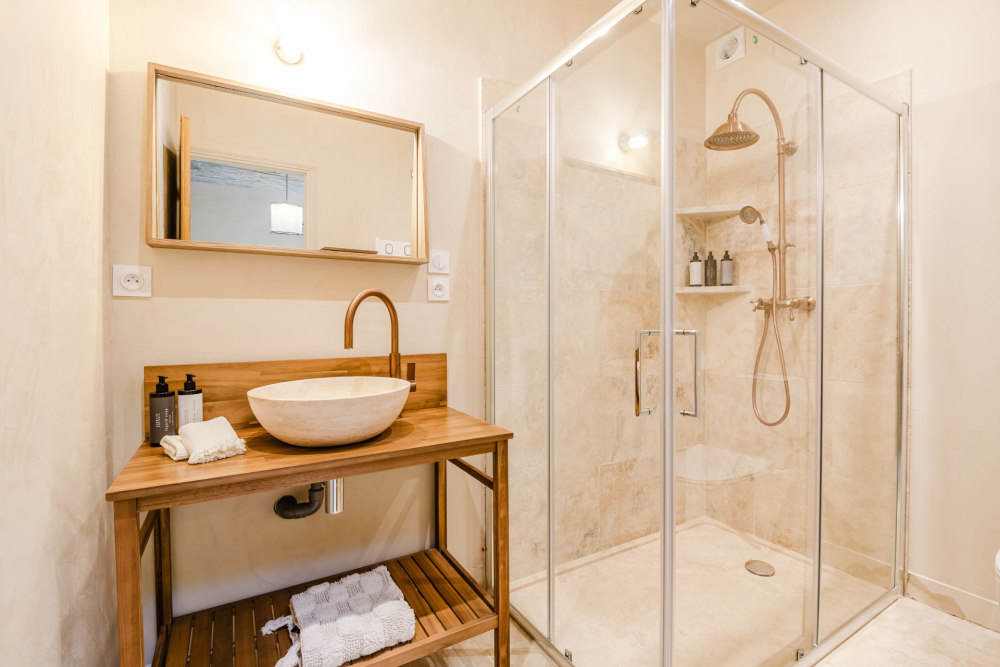 Photographs of Le Hameau de Sénanque villa in Provence - Image 43 of 60