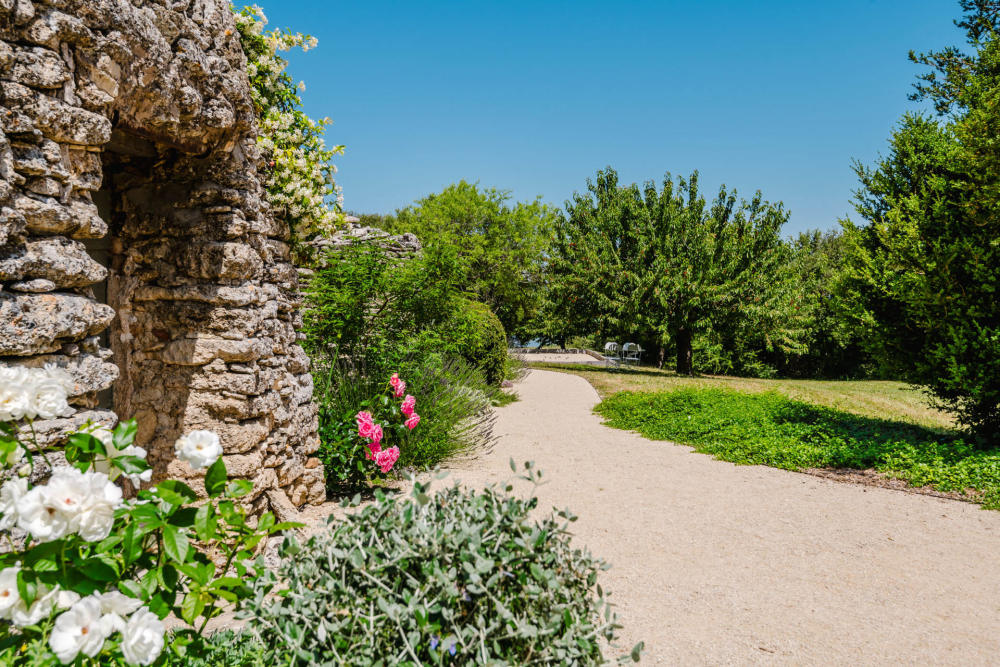Photographs of Mas Ambre villa in Provence - Image 49 of 51